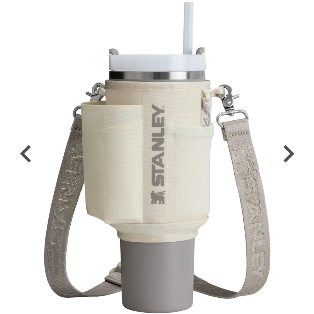 brand new STANLEY CARRY ALL IN CREAM